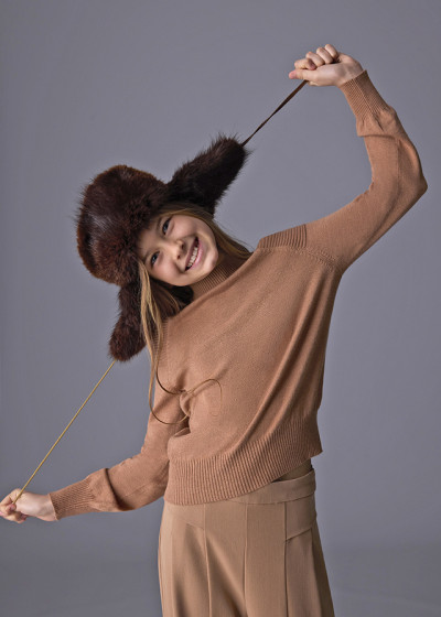 Maglione cut out