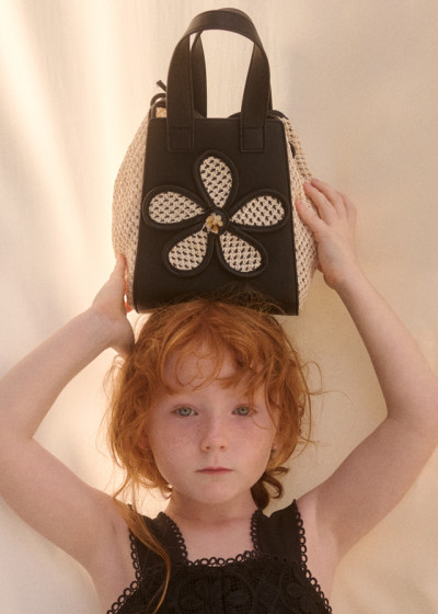 Borsa rafia dettaglio fiore